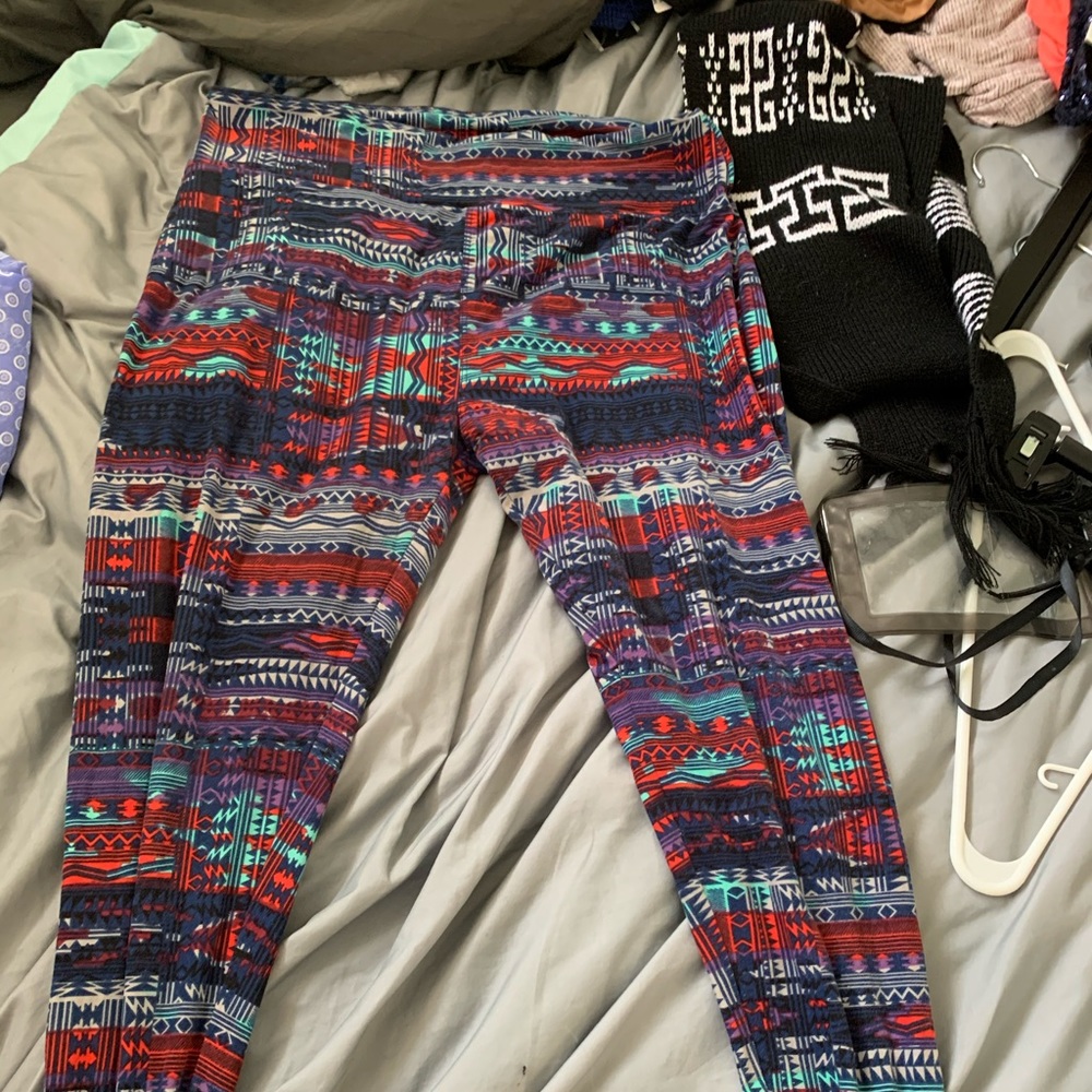 medium/large lularoe leggings🌀🌀